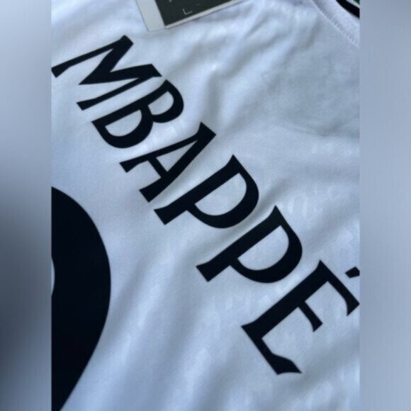 2024/25 Real Madrid kids soccer jersey youth Mbappe - Picture 10 of 10